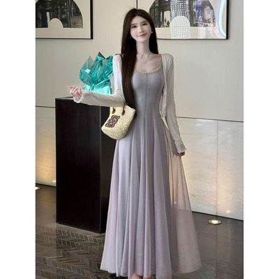 吊带裙套装两件套女2025春秋连衣裙加开衫巨好看的长裙两件套裙装