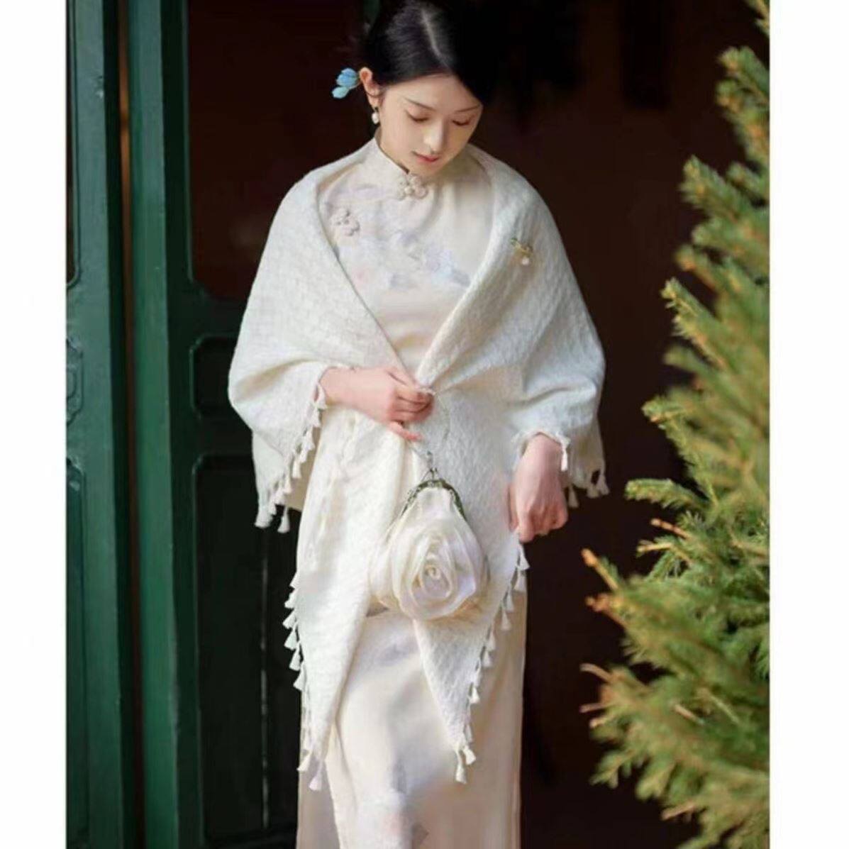披肩配礼服婚礼新娘婚纱伴娘坎肩配旗袍复古罩衫薄款斗篷外搭云肩