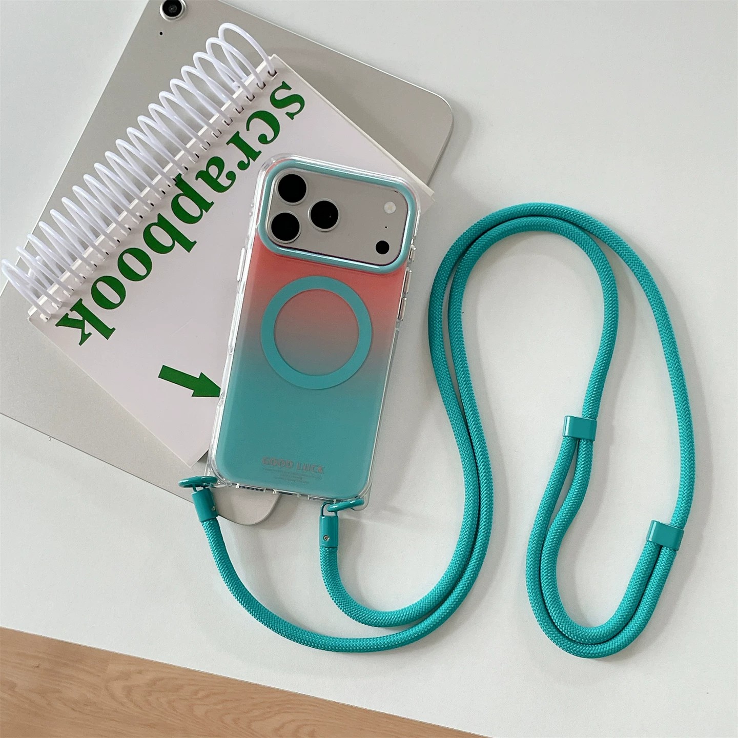 多巴胺撞色渐变磁吸适用苹果17promax手机壳新款iPhone17pro可斜挎背带挂绳16pro全包防摔15pm硅胶保护套女18