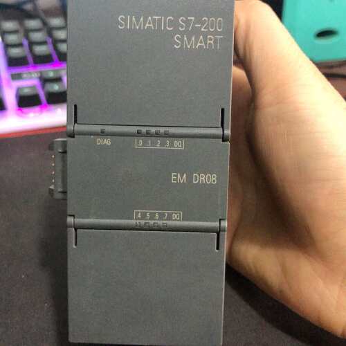 议价S7-200 SMART模块 EM DR08 继电器输可维修