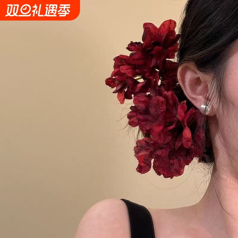 中式侧边拍照绣球花发夹发卡发饰红色头饰新娘仿真汉服旗袍写真