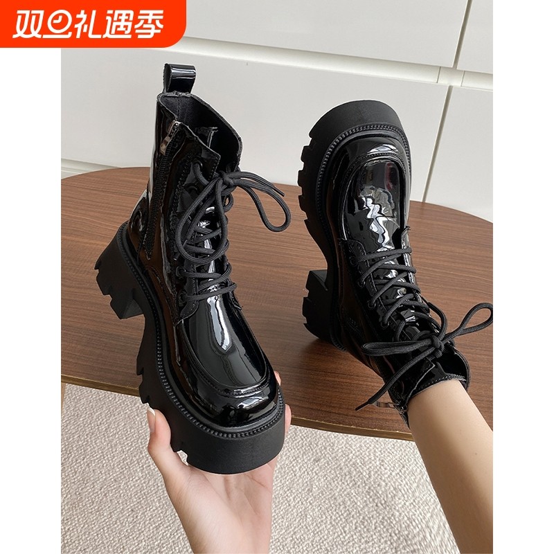 黑色马丁靴女冬季2025年新款秋季厚底短靴英伦风机车靴粗跟防滑
