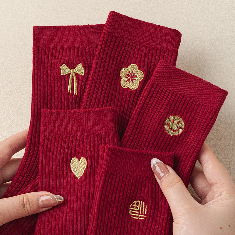 马年红袜子女本命年棉袜中筒秋冬2026属马可爱刺绣结婚情侣新年袜