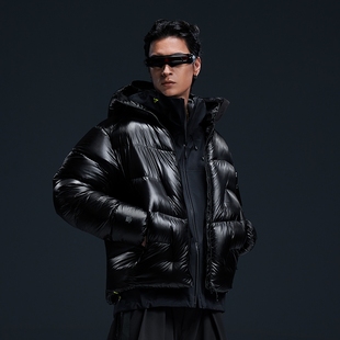 轻如羽翼却稳抗强风羽绒外套男士户外运动舒适保暖防风连帽羽绒服