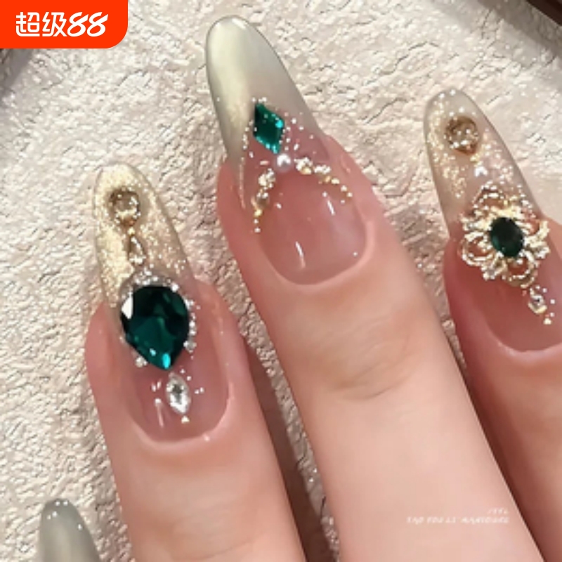 纯欲风清透高级感猫眼纯手工穿戴甲爆闪钻显白美甲贴片