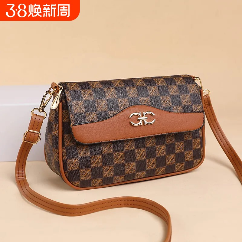 包包女斜挎包2026中老年单肩包妈妈小包包印花多层软皮手机零钱包