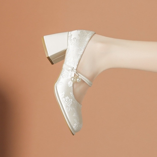 玛丽珍女鞋配裙子旗袍鞋新中式国风鞋子妈妈款缎面汉服法式高跟鞋