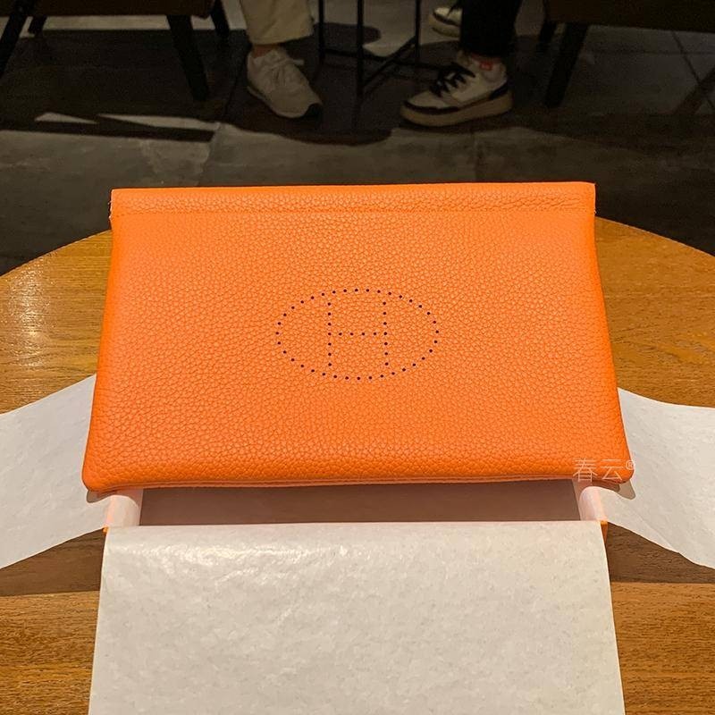 爱马女仕手拿包女真皮可放手机镂空高级感新款钱包轻便经典手拿包