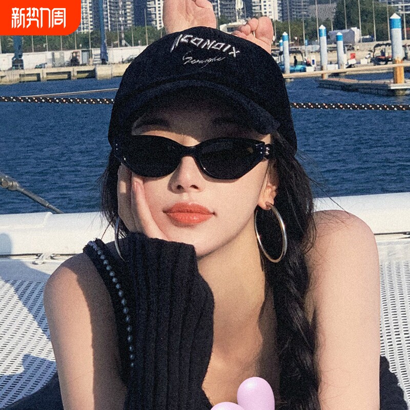 新款墨镜女款2026高级感海边防晒防紫外线窄框猫眼太阳眼镜潮圆脸