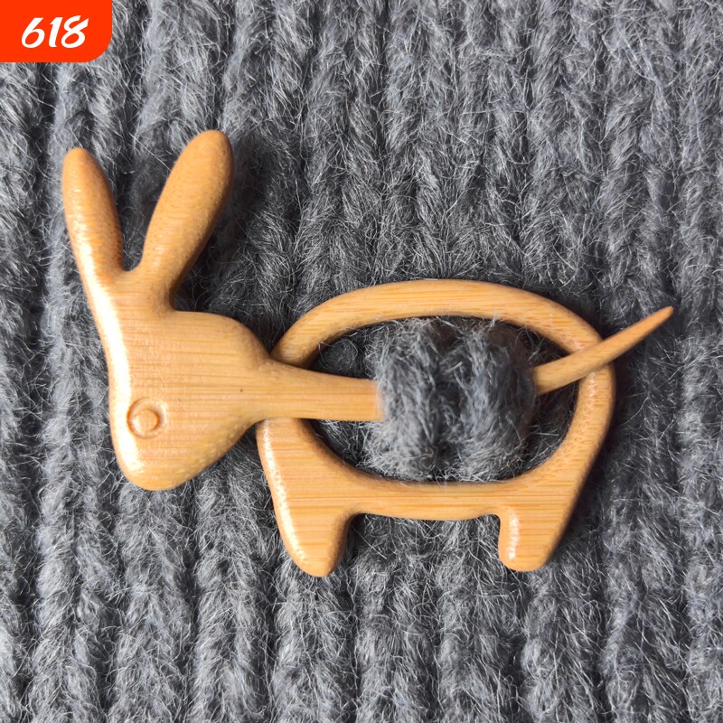 新款broohpinwithwoodenanimalpattern木制动物胸针礼物可爱