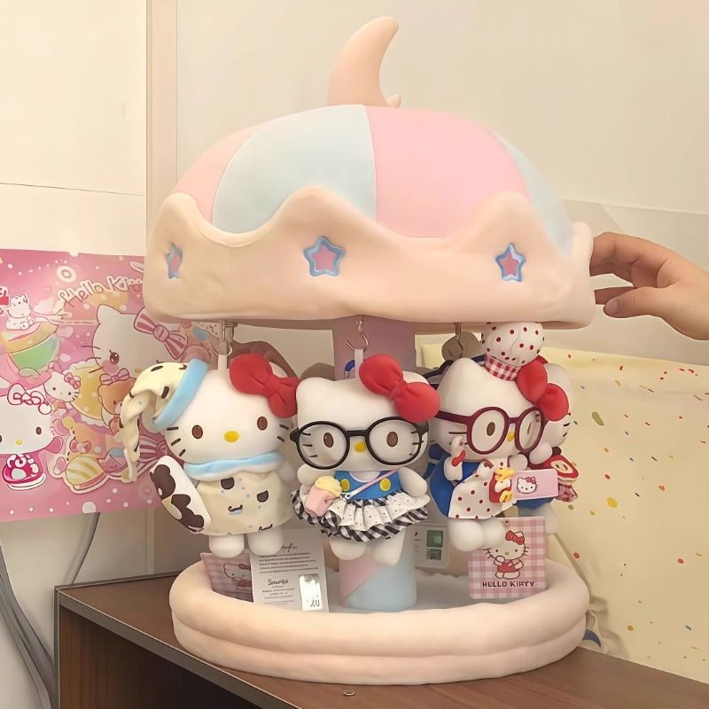 hellokitty旋转木马公仔旋转娃娃屋棉花娃娃毛绒摆件挂件收纳礼物