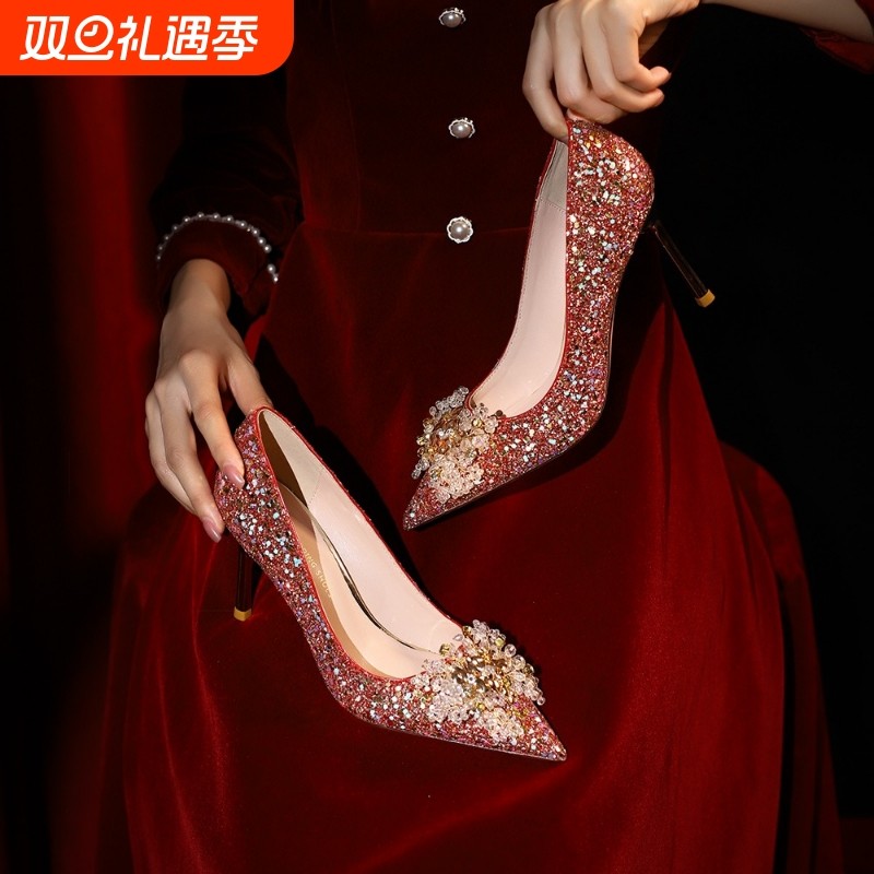 法式婚鞋女2024年新款红色新娘鞋高跟鞋中式秀禾敬酒服出门水晶鞋