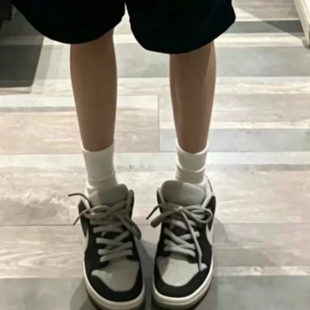 新款灰黑拼色低帮板鞋男女潮流磨砂皮休闲鞋学生百搭平底运动板鞋