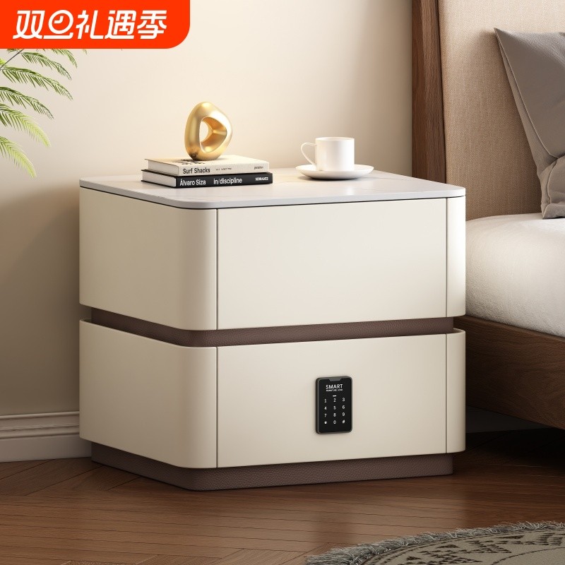 轻奢实木床头柜带密码锁高级感卧室床边柜落地储物柜2025新款