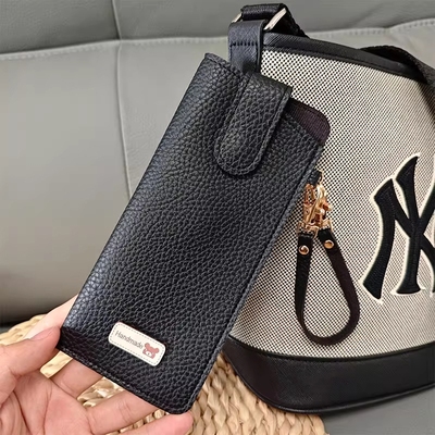 2025新款眼镜袋女便携可挂包高颜值太阳镜收纳包墨镜眼镜保护袋