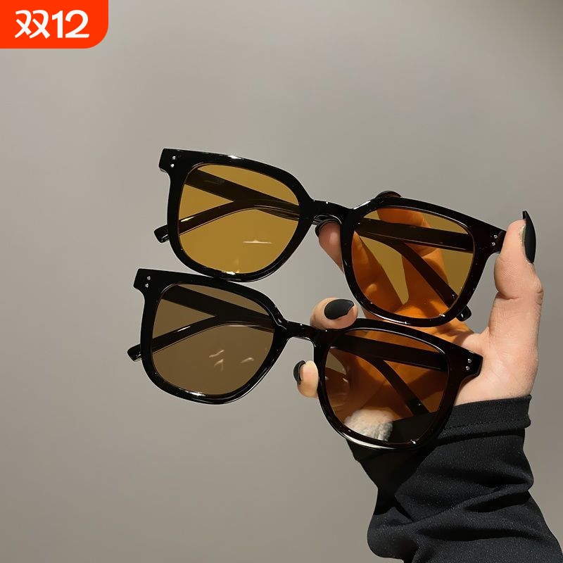 韩版黑框茶色墨镜女方形复古眼镜潮isn网红圆脸显瘦遮阳太阳镜男