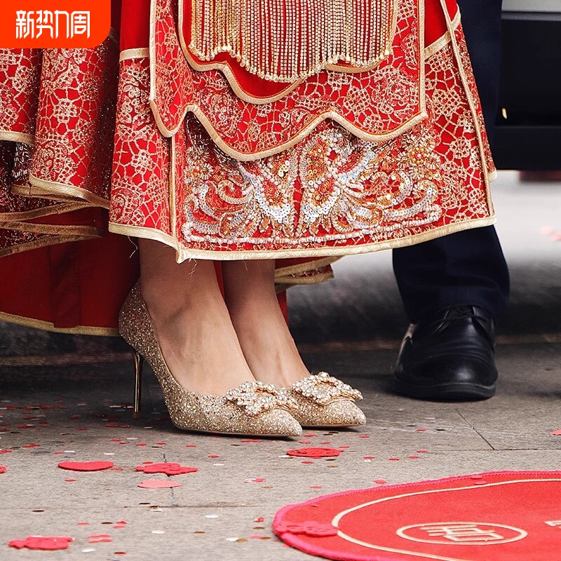 结婚鞋子新娘婚鞋禾秀主婚纱两穿不累脚亮片高跟鞋2025新款水晶鞋