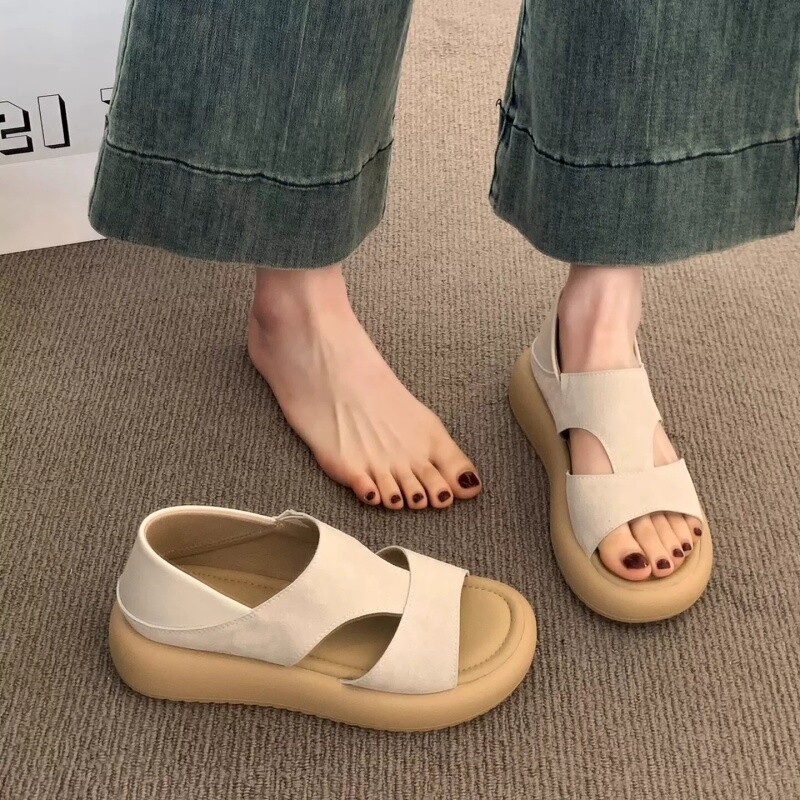 意尔康心选夏季外穿凉鞋女新款图片