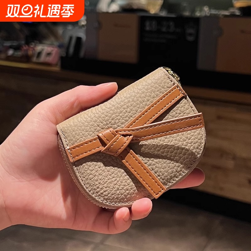 真皮质感卡包女证件位超薄小巧2025新款驾驶证卡片包大容量多卡位