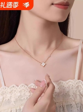钛钢高级感菱形四叶草吊坠项链女款2024新款小众设计锁骨链玫瑰金