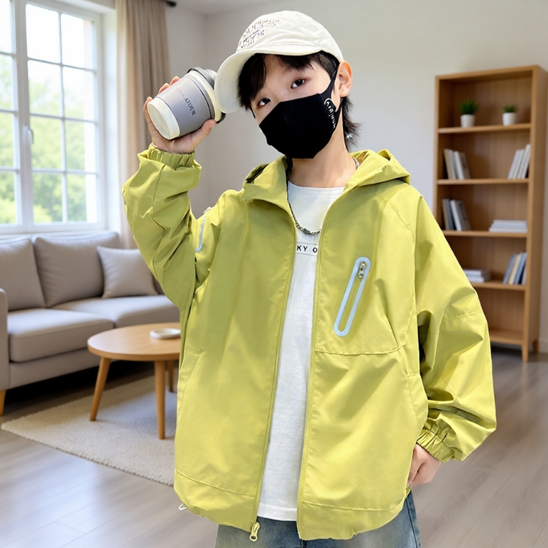 男童外套2025新款冲锋衣秋装中大童儿童秋季连帽风衣春秋款上衣潮