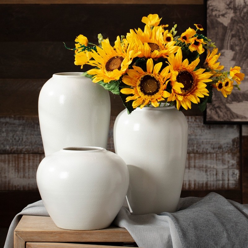 景德镇纯白色北欧复古现代创意家居装饰陶瓷摆件插干花石榴花瓶