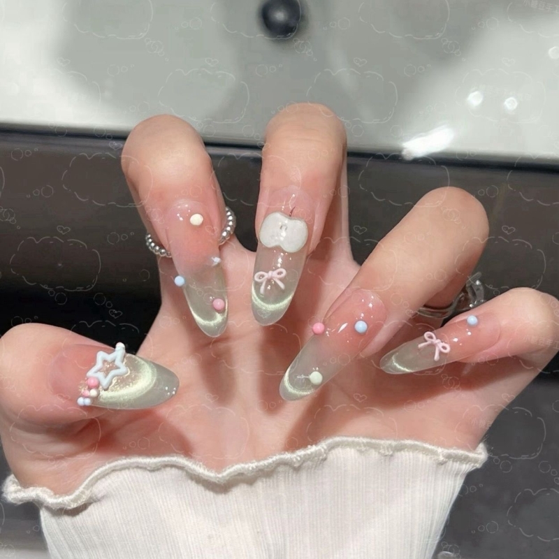 新款ins青苹果可爱纯欲美甲高级感显白猫眼穿戴甲手工贴片法式