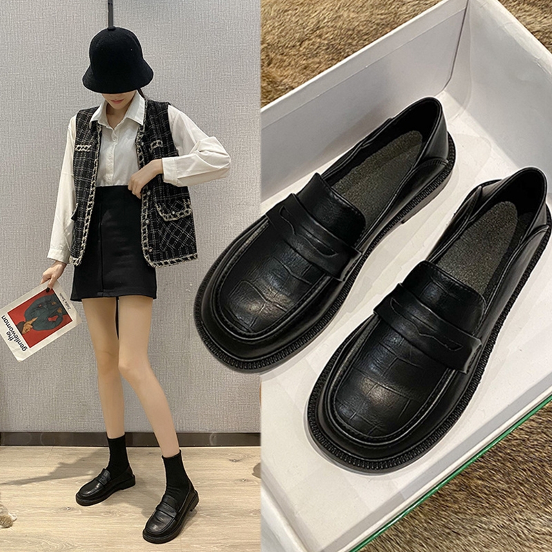 小皮鞋英伦风单鞋女2025新款春秋平底乐福鞋百搭黑色工作鞋一脚蹬