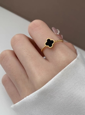 四叶草戒指女生钛钢小众高级感