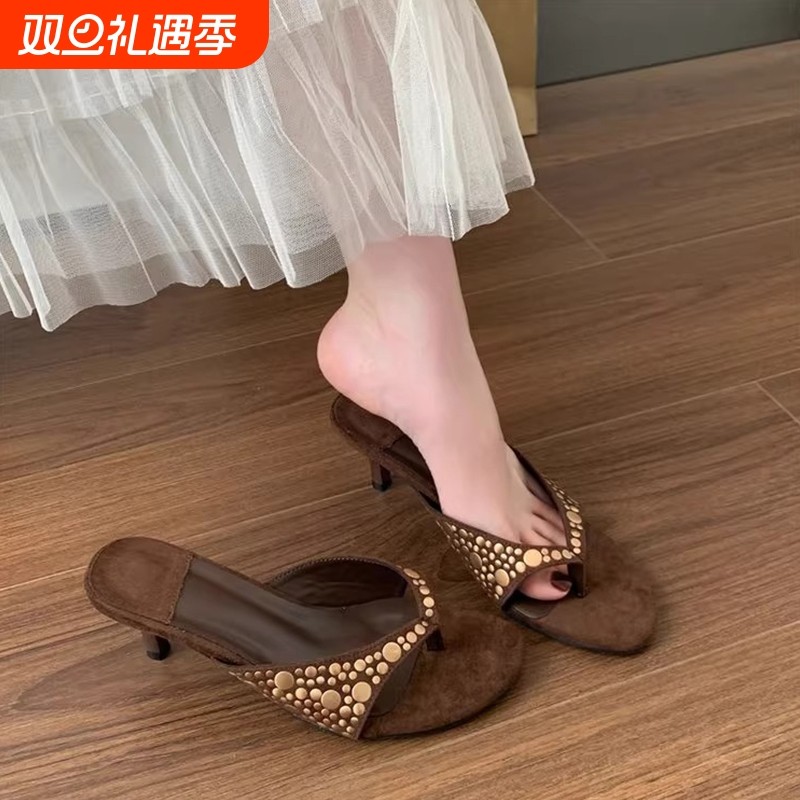 夹趾人字高跟欧美风2025年凉拖鞋绒面新款高级感拖鞋女夏外穿坡跟