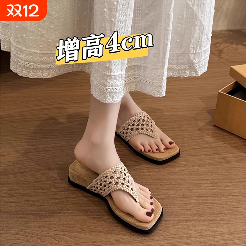 绝美厚底坡跟夹脚人字拖女2025新款度假风沙滩夹趾凉拖鞋女夏外穿