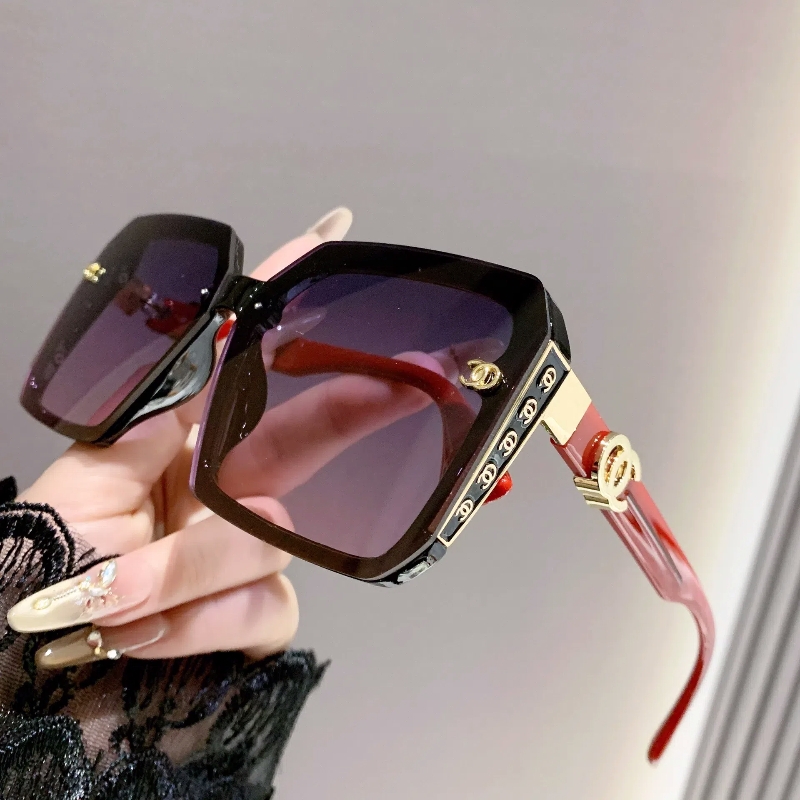 太阳镜女款2025新款防紫外线墨镜开车偏光镜大脸显瘦大牌眼镜圆脸