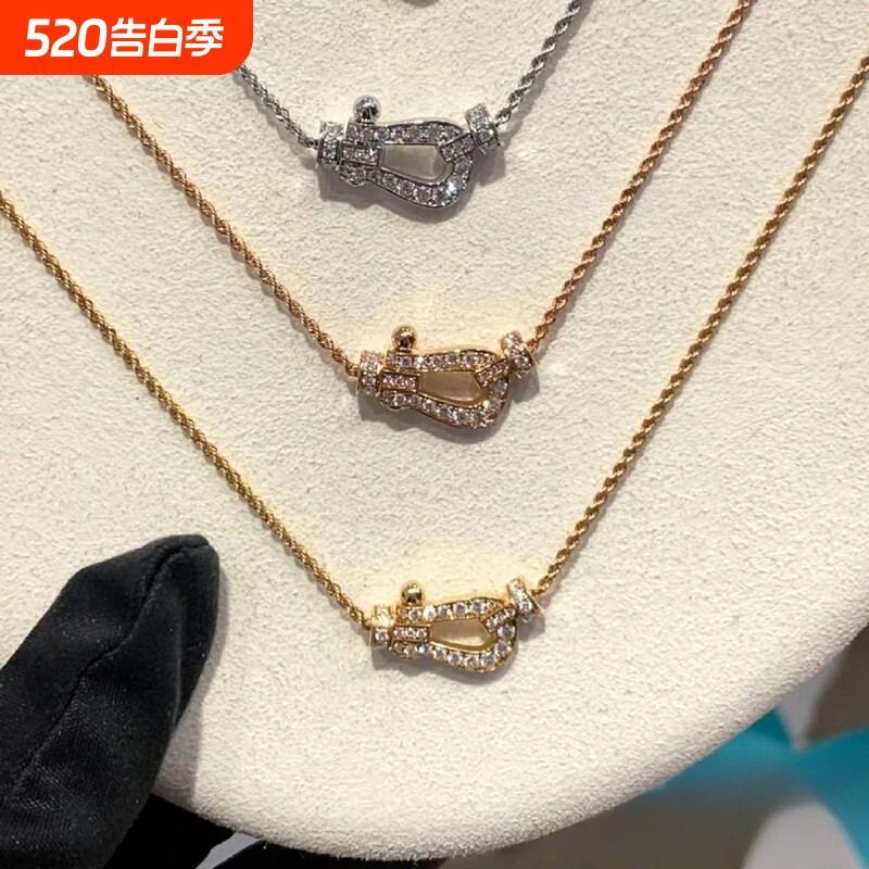 马蹄项链镶钻中号18K金半钻满钻马蹄扣无钻男女锁骨链