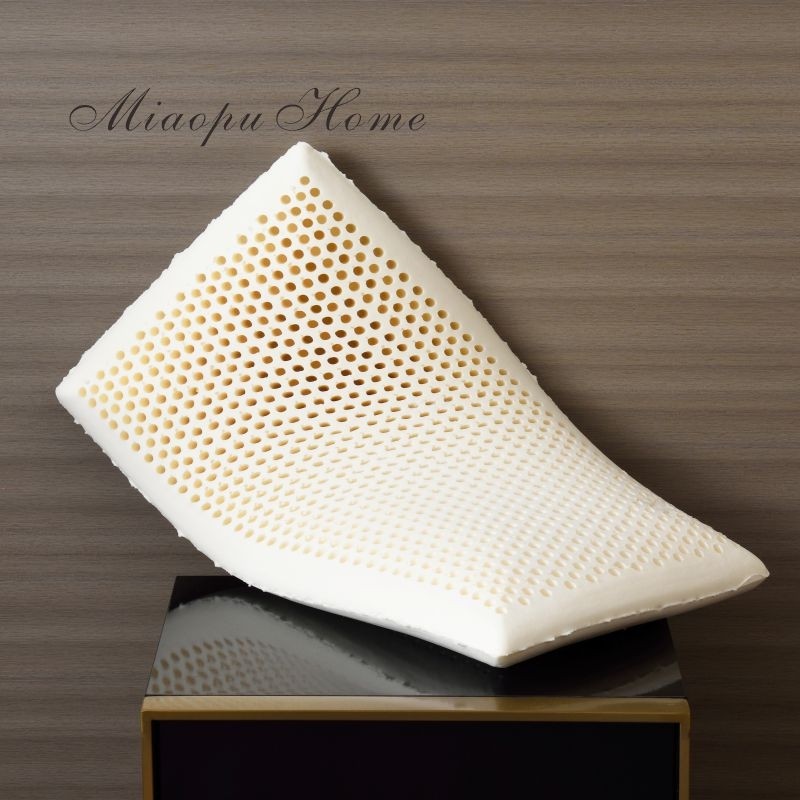 乳胶枕头特拉雷泰国天然乳胶高枕成人家用护颈侧睡卧加长款面包枕
