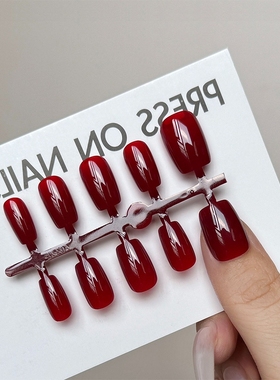2025新款秋冬款穿戴甲红色显白高级可拆卸美甲名媛高贵气质女神款