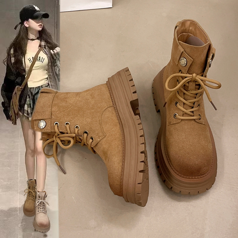 登山鞋女防滑户外工装短靴沙漠靴子爬山短筒马丁靴西部牛仔大黄靴