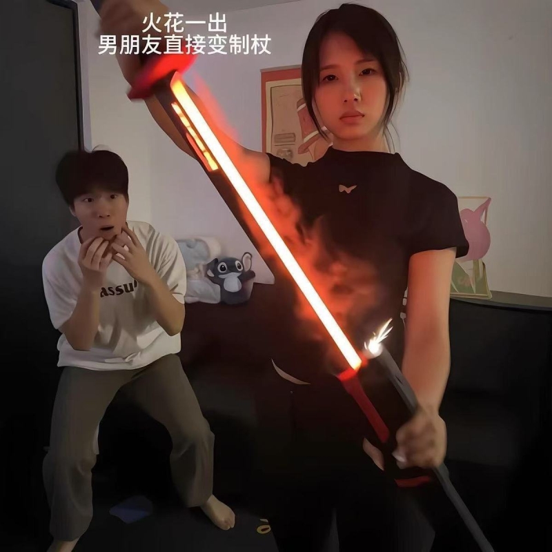 2025儿童玩具星际火花光剑发光激光宝剑男孩男童生日礼物新款光刀