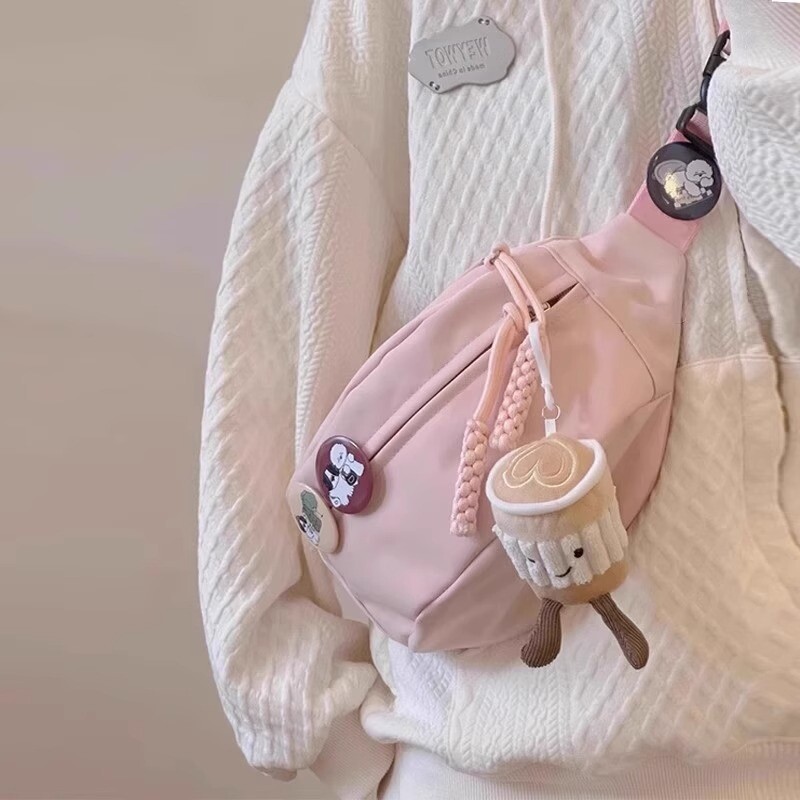 斜挎包女款潮流胸包女生运动单肩包女手机ins小挎包背包腰包