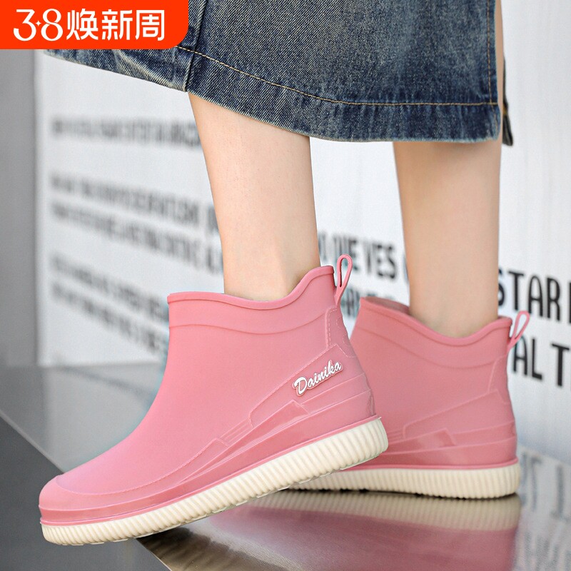 新款韩版时尚雨鞋女短筒女士雨靴加厚雨林徒步防水防滑耐磨加绒保
