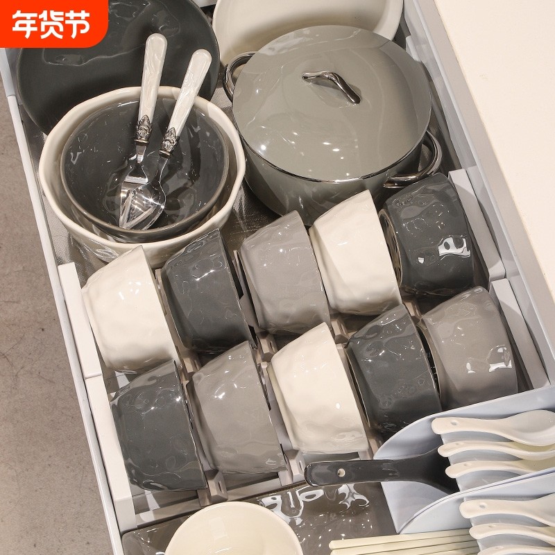 碗碟套装家用釉下陶瓷轻奢高级感颜值乔迁碗盘筷碗具2025新款餐具