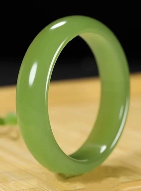 天然玛瑙手镯白月光玉髓手镯