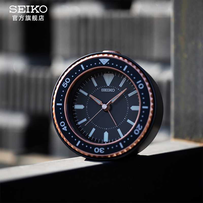 精工seiko绿水鬼静音扫秒夜灯