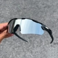 C26 Bright Black Frame Black Foot Cover Mercury Sheet