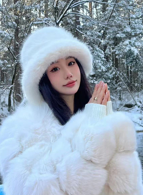 潼澄印记气质保暖毛绒雷锋帽