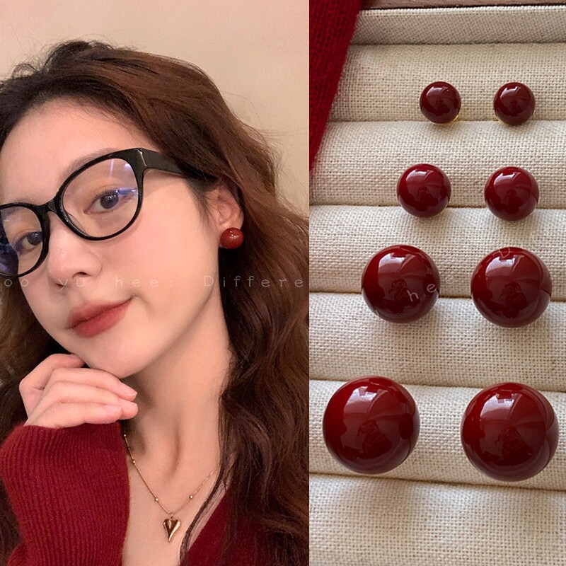 秋冬安可拉红豆豆珍珠耳钉女复古港风氛围高级感红色耳环轻奢耳饰