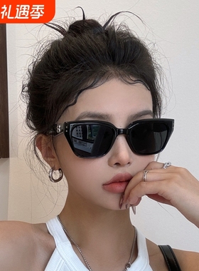 猫眼墨镜女款高级感显脸小2025新款方圆脸黑色复古欧美风太阳眼镜
