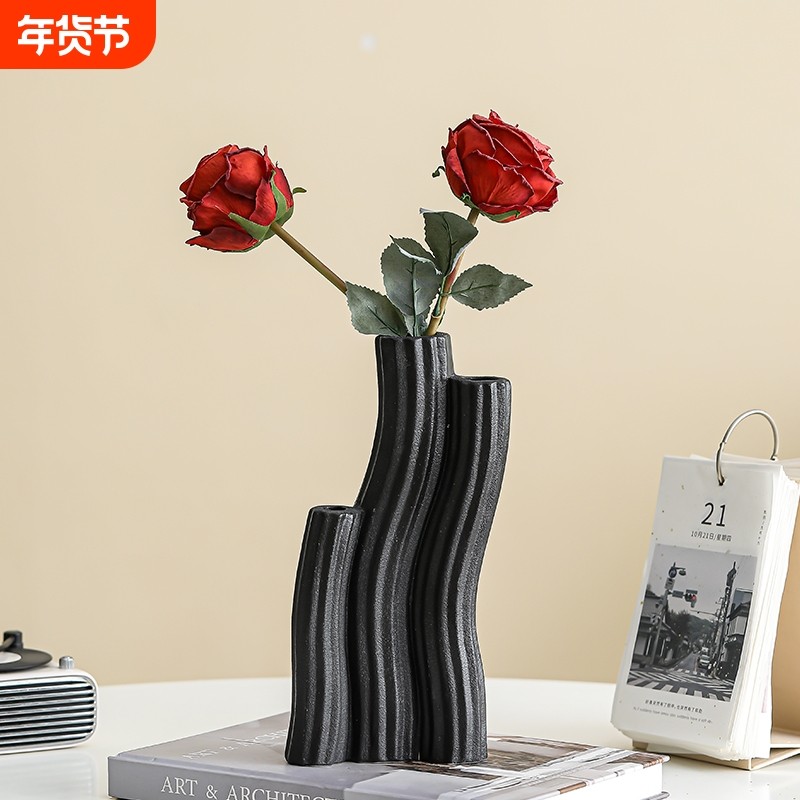 陶瓷花瓶摆件客厅插花高级感玄关电视柜装饰小众卧室红色黑色桌面