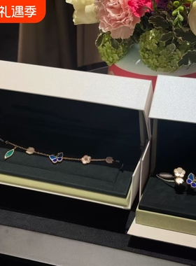 装柜颜色最顶品质新春lucky幸运手链蝴蝶五花白贝母瓢虫花朵18k金