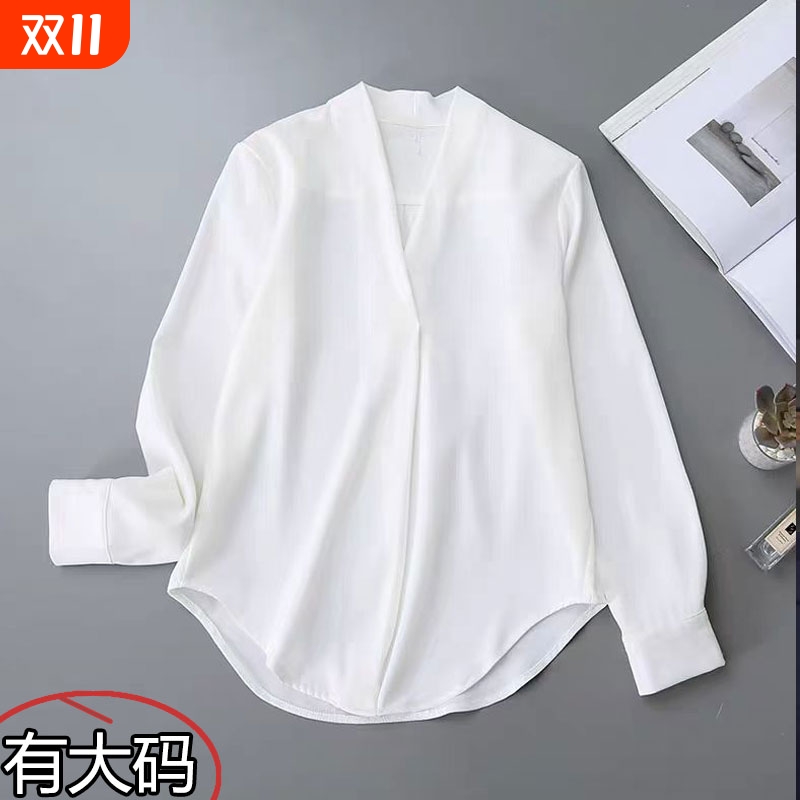 设计感小众V领白衬衫女2025新款醋酸职业大码OL气质春装雪纺上衣
