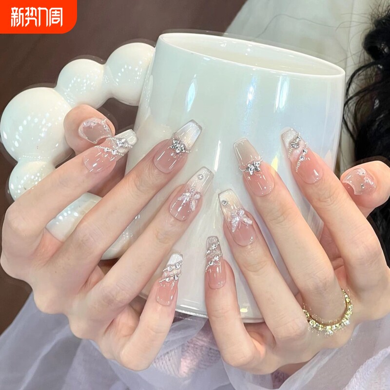 新年2026新款设计师款蝴蝶仙子星河高级感轻奢手工穿戴甲成品碎钻